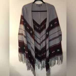 NWT Almost Famous Gray and Burgundy Cape, Sz L/XL